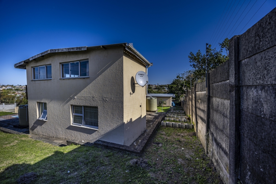 4 Bedroom Property for Sale in Cambridge Eastern Cape
